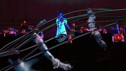 Björk - Undo (Vulnicura Live)