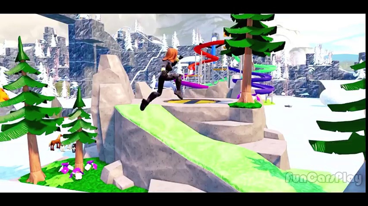 [Avengers Superhero] Spiderman saves Lightning McQueen from Jail! Water slides Playtime Kids video