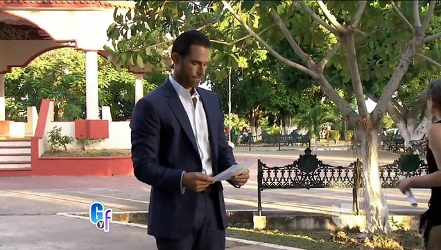 Angelique Boyer platica grabaciones con Sebastián Rulli #FAMR