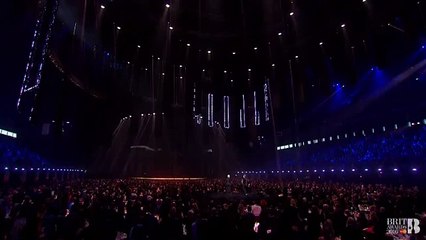 David Bowie Tribute with Lorde @ Live at BRIT's 2016