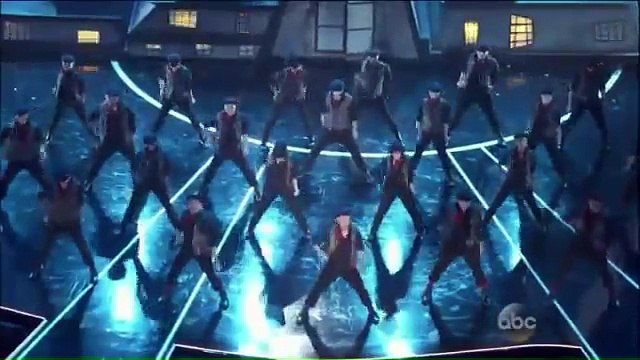 Dick Van Dyke ‘Steps in Time’ in ‘Mary Poppins’ tribute (1)