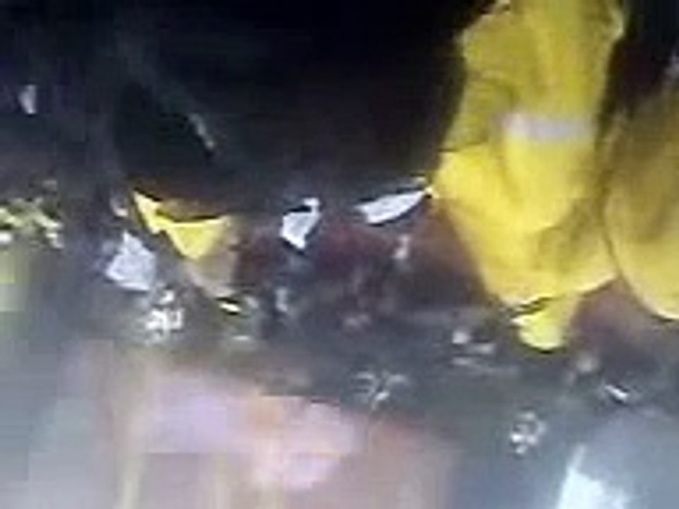 molotov "amadeus" en el zocalo todos somos ARIZONA.3gp