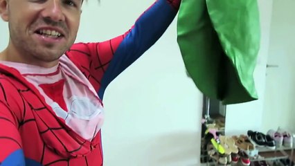 SPIDERMAN STUCK IN GIANT BALLOON
