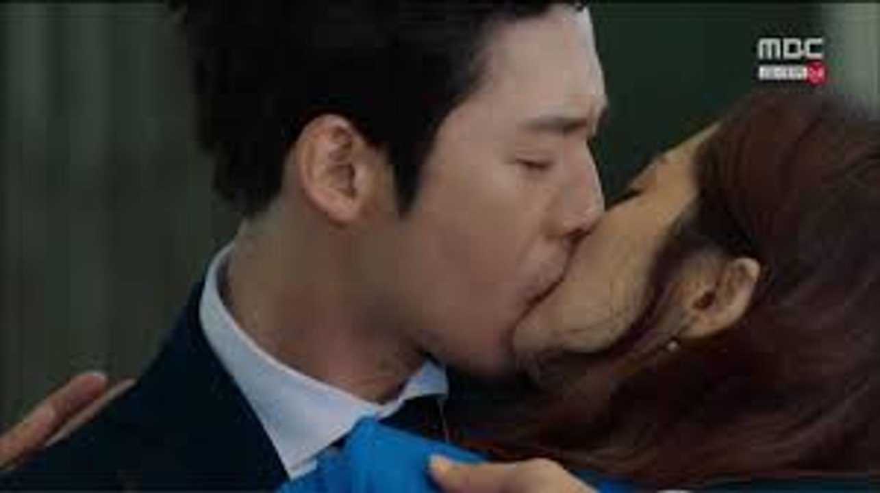 Korean Movie HD   Who Slept With Her Clip 4