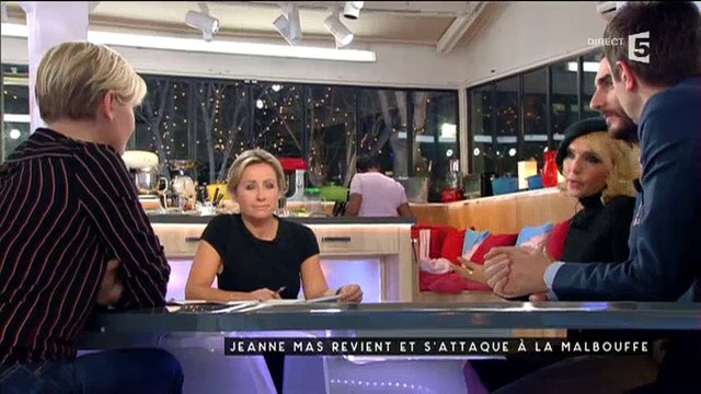 Echange très tendu entre Jeanne Mas et Patrick Cohen hier soir dans C à vous - Regardez