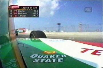 2001 CART Chicago highlights - Music : FOO FIGHTERS "Breakout"