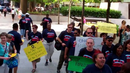 Stand Up! Chicago heads back to Chase Tower