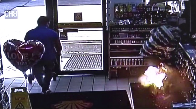 La batterie d'une cigarette électronique explose