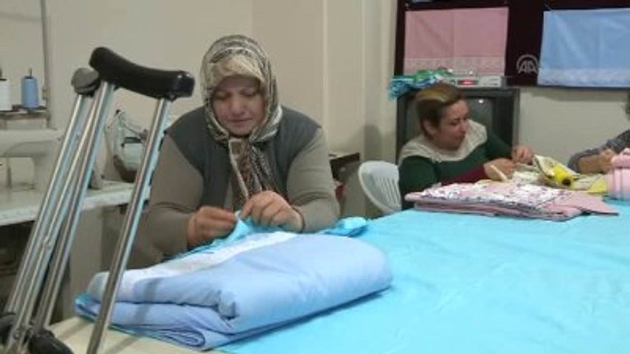 Engelleri Üreterek Aşıyorlar