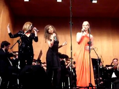 Soraya Arnelas - I will survive Concierto todos contra el cáncer orquesta sinfónica