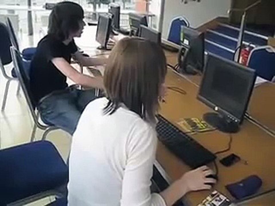 Radio UAA '09