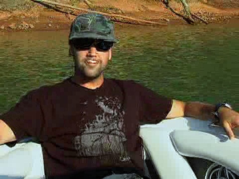 Moomba Outback V Unique Styling