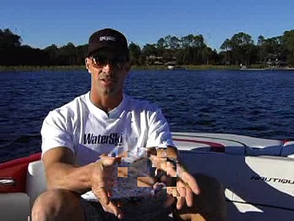 Ski Nautique 216 Wakes