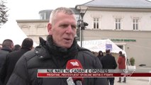 Prishtinë, protestuesit sfidojnë motin e ftohtë - News, Lajme - Vizion Plus