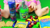 BABY ALIVE CANDY Eating CHALLENGE Doll vs Food + Butterfinger M&Ms Swedish Fish Push Pop Baby Eating