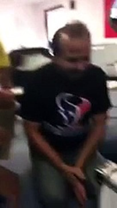 Another Leaked Video: Altaf Hussain Giving Instructions To MQM Workers To Destabilize Pakistan