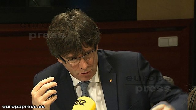 Puigdemont: El pacto PSOE-C's enquista relaciones con Cataluña