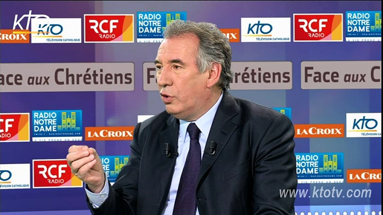 F. Bayrou - Code du travail :  "Il faut construire, comme en Italie, un CDI à droits progressifs"