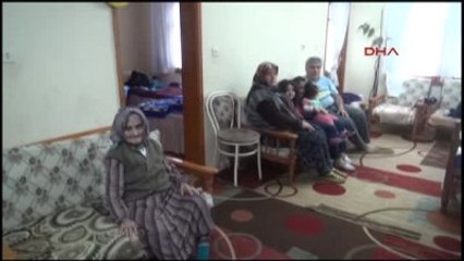 Bartın 3 Kardeş, Annelerinin Kanseri Yenip Dönmesini Bekliyor