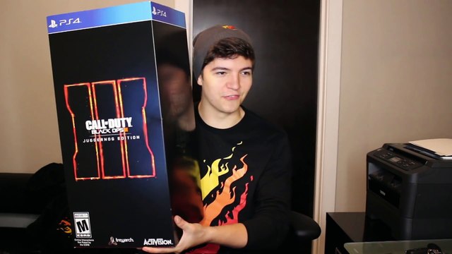 NEW Call of Duty Black Ops 3 JUGGERNOG EDITION Unboxing! - (Juggernog Mini-Fridge!)