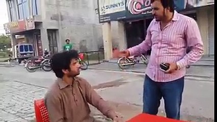 Boss vs. Employer: Key Differences Explained 📝