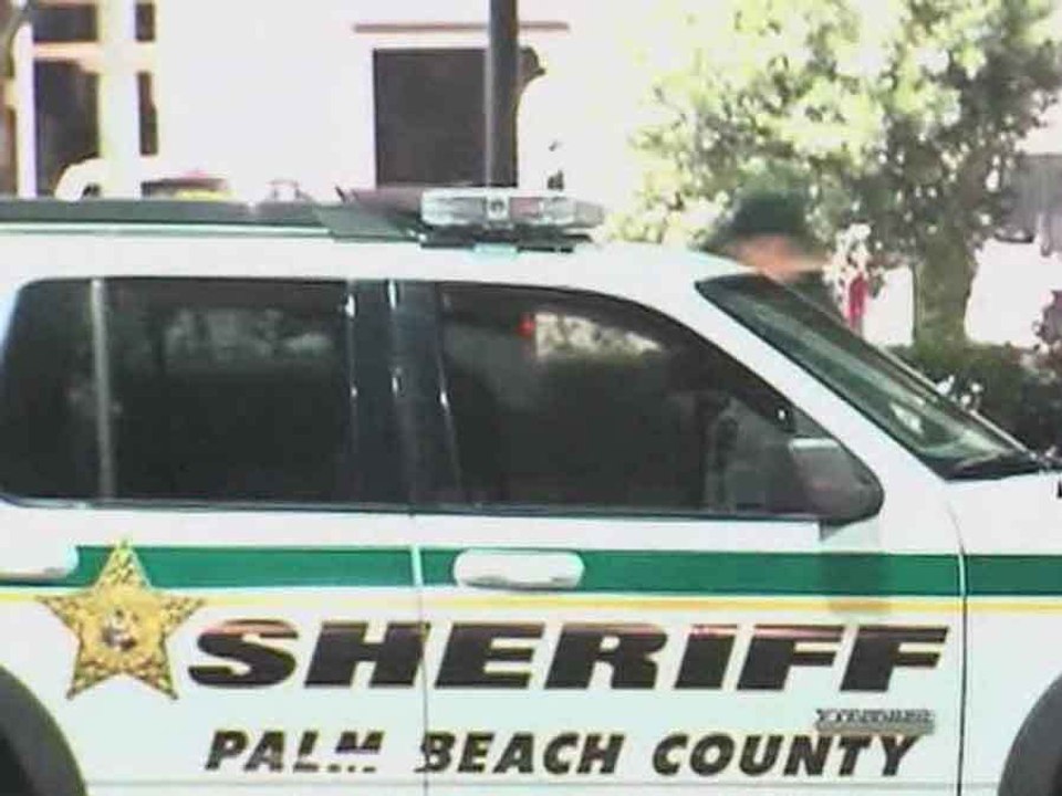 Pack of dogs attacks homeless man in suburban West Palm Beach