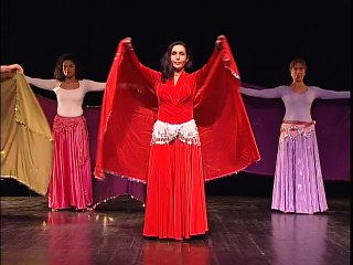 Danse orientale le voile rectangulaire