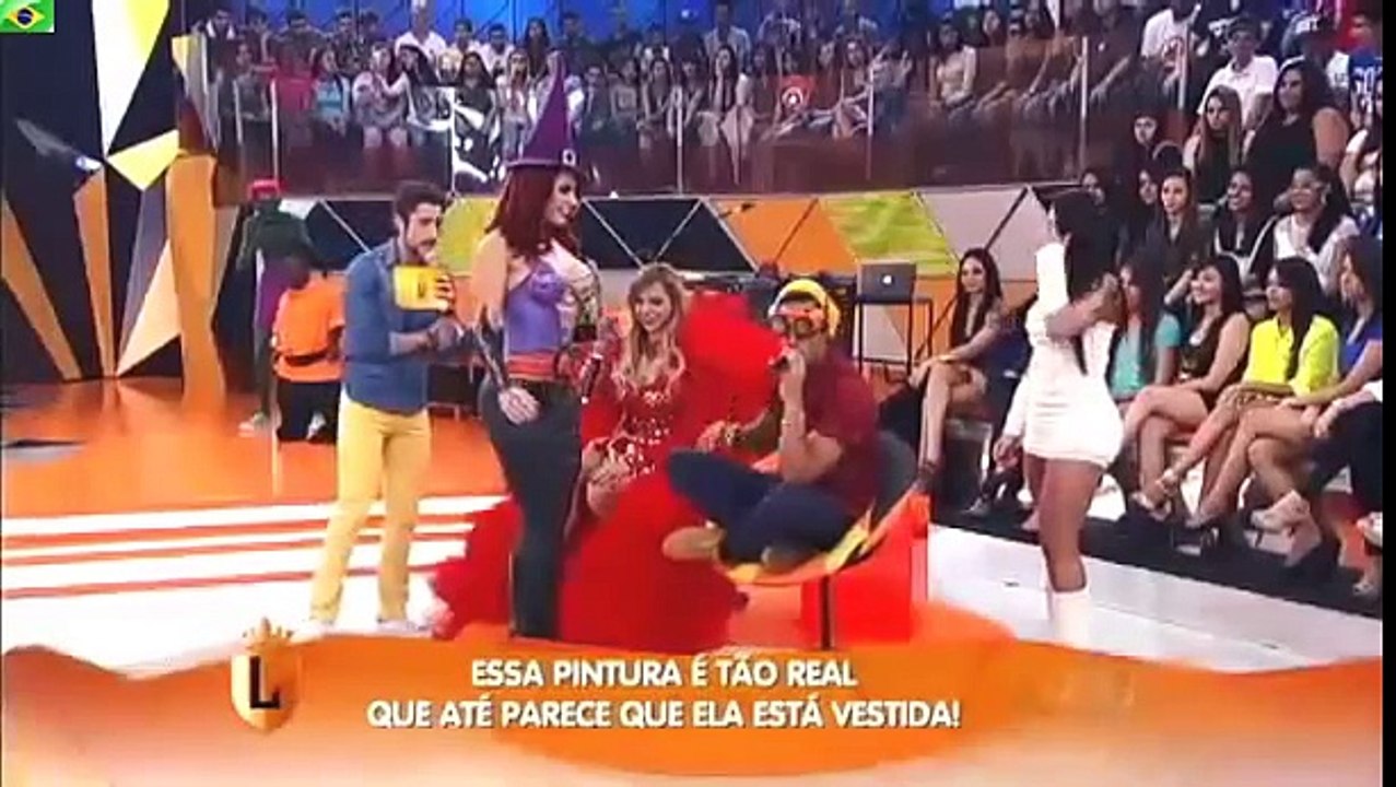 BIG ASS-BRAZILIAN TV SHOW HALLOWEEN 2013