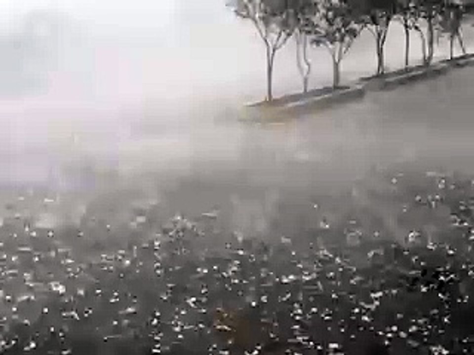 snowing