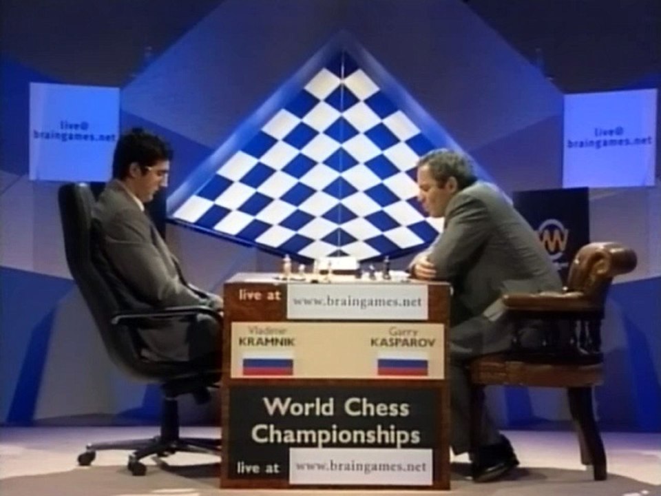 Kasparov vs Kramnik - Londres 2000 - Partie 12