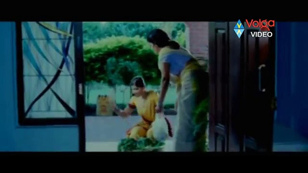 Telugu Movie Love Scenes 74 - Ruthika Superb Love Shots (Comic FULL HD 720P)