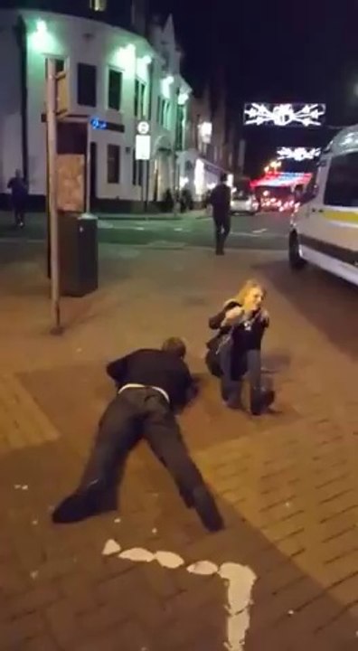 Ha Ha Ha !!! Girl Falls of Piggy back Ride-Top Funny Videos-Top Prank Videos-Top Vines Videos-Viral Video-Funny Fails