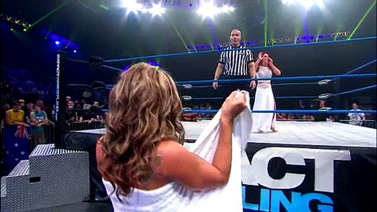 The-Knockouts-Evening-Gown-Match