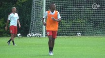 Kelvin se destaca em treino do São Paulo com dois gols e uma assistência