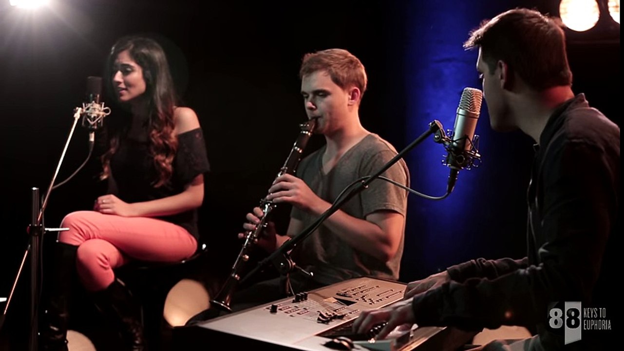 Galliyan (Acoustic Cover) - Aakash Gandhi (ft Shankar Tucker, Jonita Gandhi, Sanjoy Das, & Rupak) - YouTube