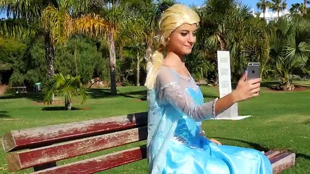 Spiderman vs Venom vs Frozen Elsa - Elsa Kidnapped - Real Life Superheroes Movie
