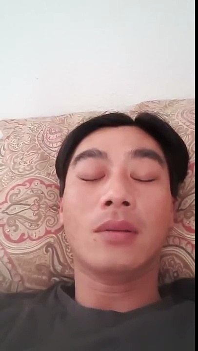 Thanh Niên Đầu 2 Mái Gửi Hotboy Xăm Trổ