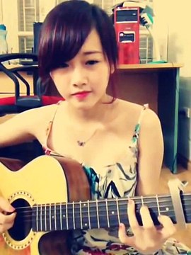 Miley Cyrus - THE CLIMB / Guitar Cover by Yến Nguyễn