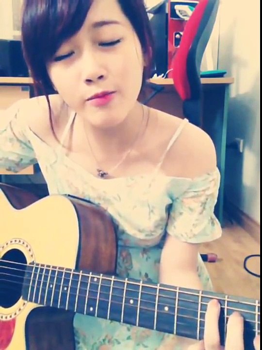 JustaTee - FOREVER ALONE / Guitar Cover by Yến Nguyễn