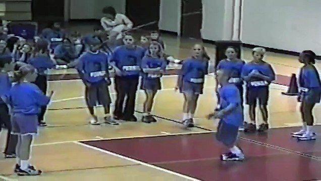 Boyfriend pushes Girlfriend off cliff - Insane Rope Swing