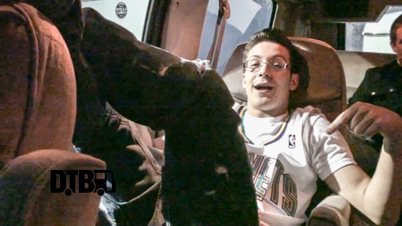 Weekend FM - BUS INVADERS (The Lost Episodes) Ep. 143