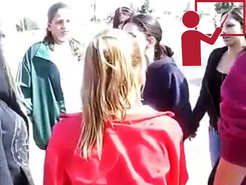 Cute Girls Fighting fun