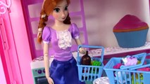 Disney Frozen Eating Shopkins Queen Elsa Princess Anna Barbie House Dolls Part 1