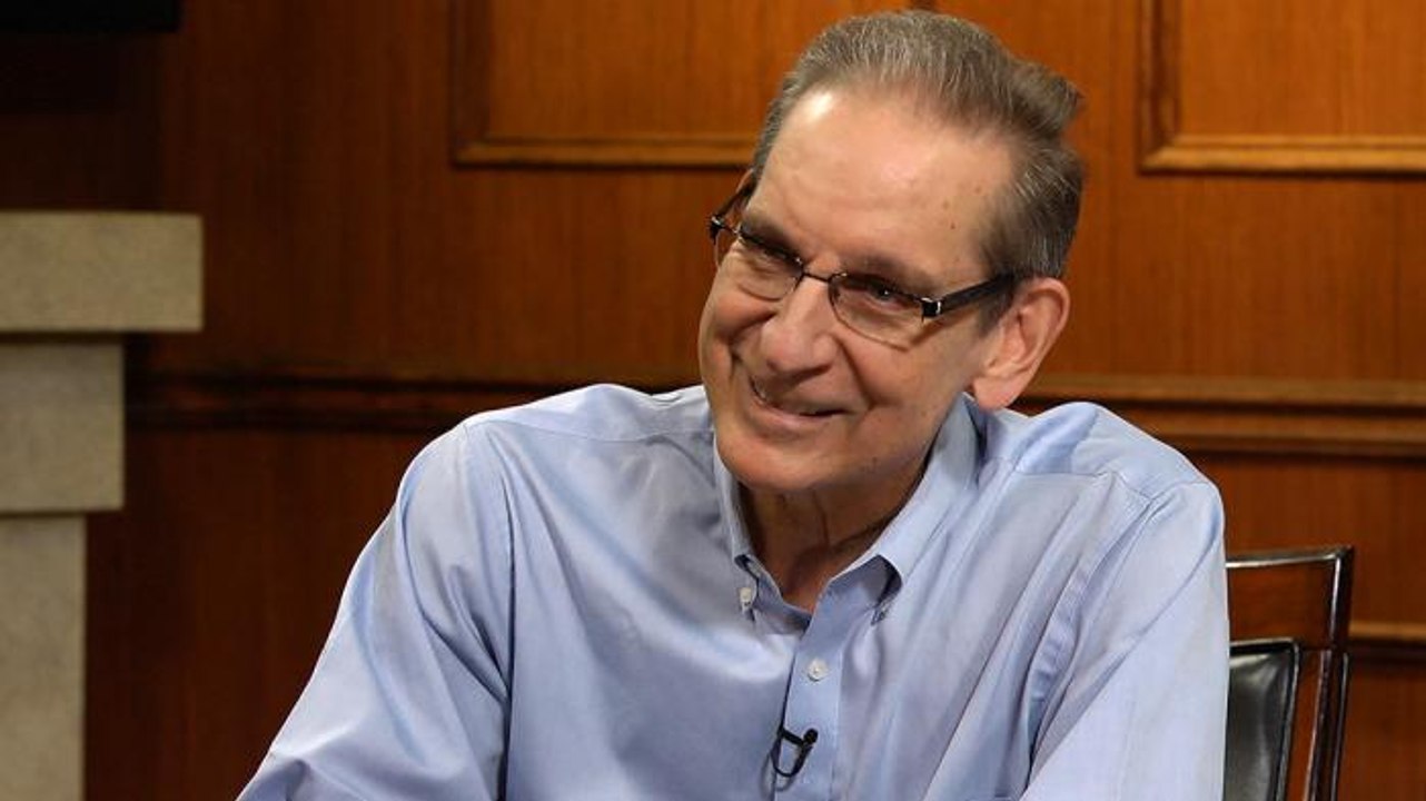 Walking as Effective as Meds in Treating Depression, Expert Says