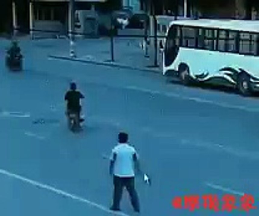 A funny accident while crossing road