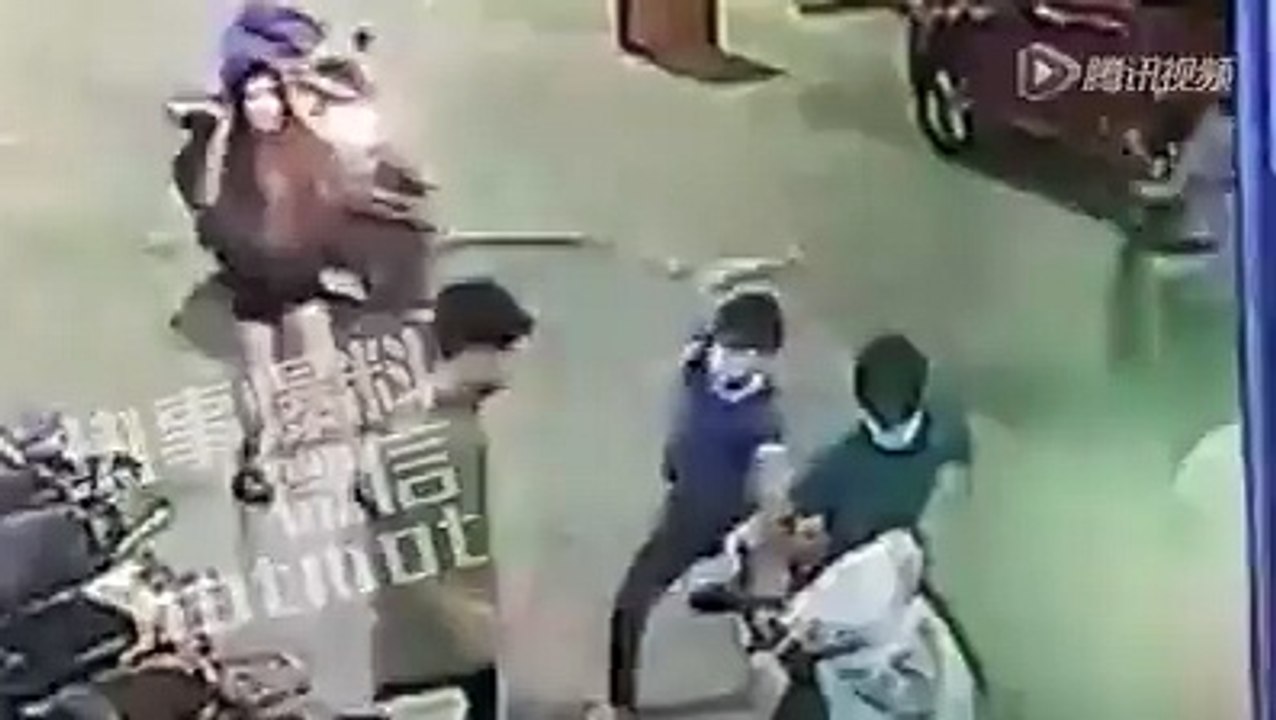 Sadistic robber Motor in Vietnam