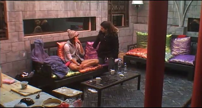 ארבל נפתחת ומספרת לאור על הפרעות הקשב והריכוז שלה כתלמידה