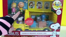 Peanuts Charlie Brown ÔNIBUS ESCOLAR School Bus Playset Wheels On The Bus Go Round And Round Nursery