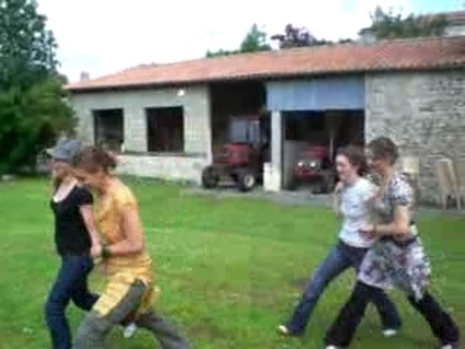 Country enterrement vie de jeune fille 1