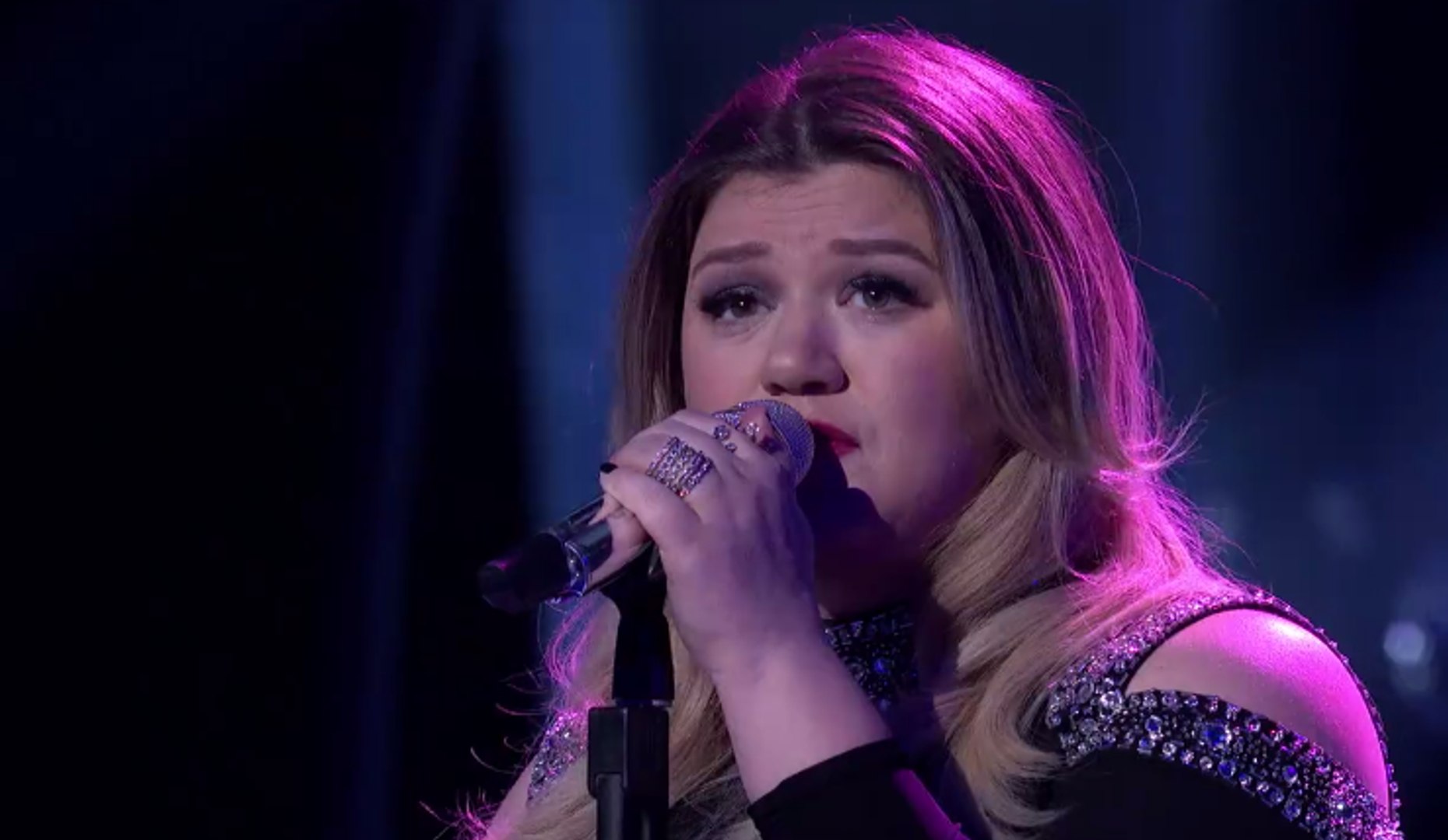Kelly Clarkson - Piece by Piece (American Idol Performance) - video  Dailymotion